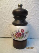 Moulin à poivre en faïence (vintage) BOREL