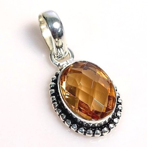Pendentif bijou ovale - , en