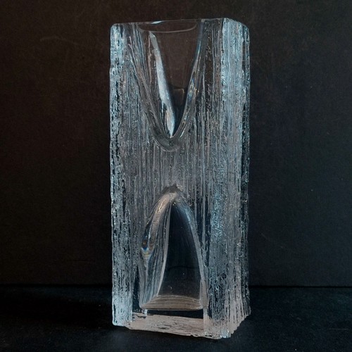 Magnifique vase cubique - magnifique,