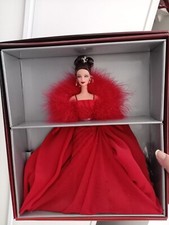 BARBIE DE COLLECTION FERRARI