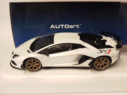 Autoart lamborghini aventador - lamborghini,