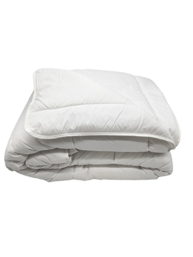 Couette chaude anti-acariens