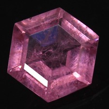Superbe pierre précieuse en