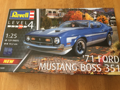 Maquette revell ford 71 - revell, -ford