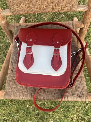 The cambridge satchel company - cambridge,