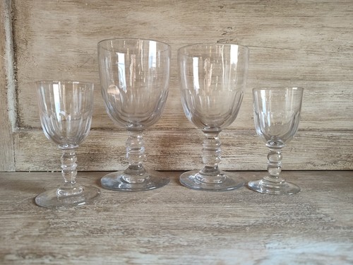 Lot verres vin liqueur - 4,
