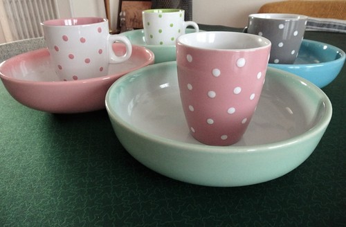 Lot vaisselle assortie pour - lot,