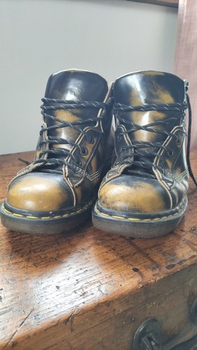 Vintage rare martens made - rare, dr