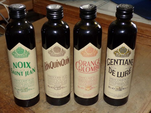Lot mignonnettes 10 cl - de,