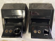 Matériel Professionnel de la Coiffure 2 Rangements Bacs Sèches Cheveux Brosses