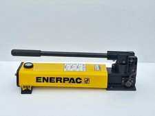 POMPE MANUELLE HYDRAULIQUE ENERPAC P842 POUR CYLINDRE DOUBLE EFFET 700 BAR...