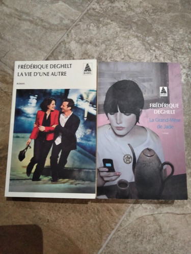 Lot livres poches babel de - 2,