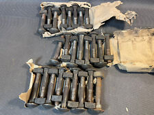 Lot de 25 anciens boulons