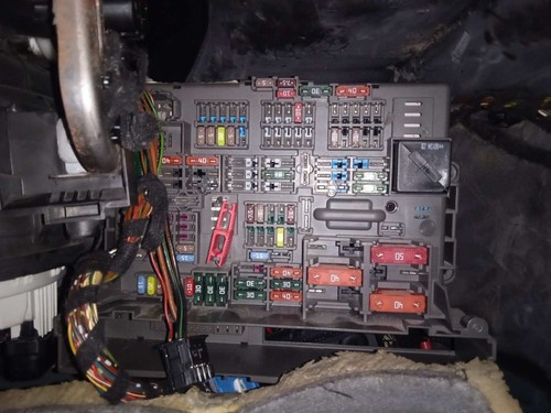 Boîtes fusibles 813903 - /,