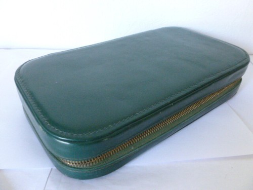 Trousse toilette verte - de,