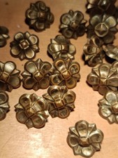 Ensemble de 15 clous de