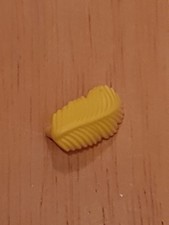 Plume Jaune, Chapeau Belle