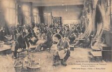 CPA 52 FAYL BILLOT / ECOLE NATIONALE D'OSTREICULTURE ET DE VANNERIE / TRAVAIL A