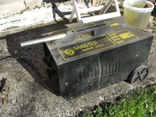 poste à souder électrique 220-380v 8kva sur roues avec accessoires Master 200