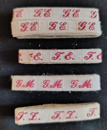 Lot ancien ruban initiale - lot,