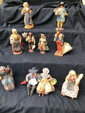 ensemble de 10 anciens SANTONS  de PROVENCE dont 3 signés R BLANC/1 H CAVASSE