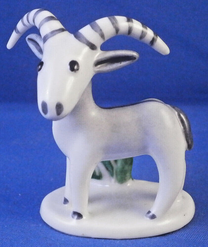 Figurine chèvre en - de,