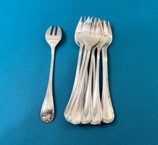 12 fourchettes à huîtres