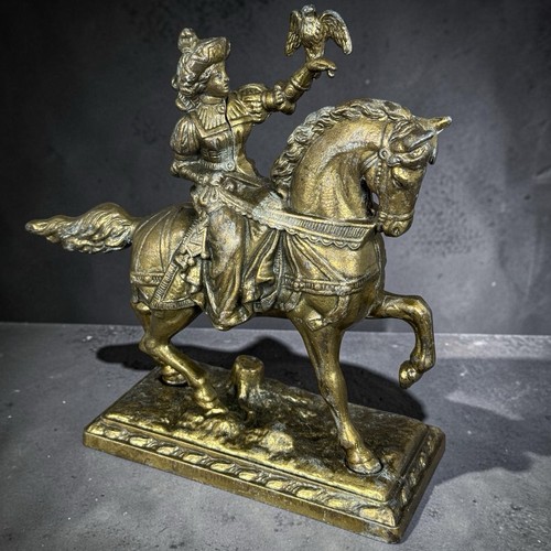 Sculpture fauconnière - fauconnière, à