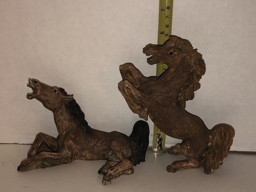 Vintage artmark horse - vintage,