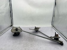 Moteur essuie glace avant