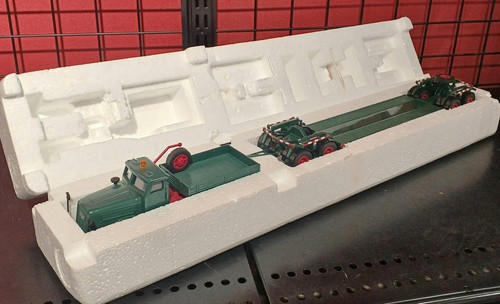 Kzg type kdv t - kdv,