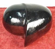 SCULPTURE EN CÉRAMIQUE ÉMAILLÉE. COULEUR NOIRE TONI MOREY 1981