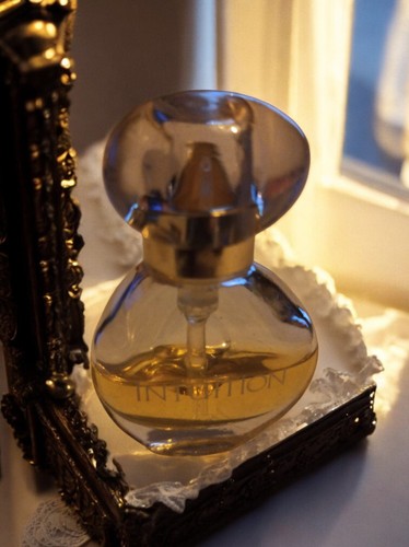 Miniature flacon parfum - ,