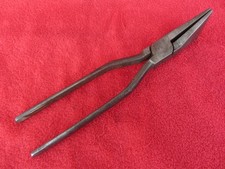 Pince a border couvreur zingueur ferblantier