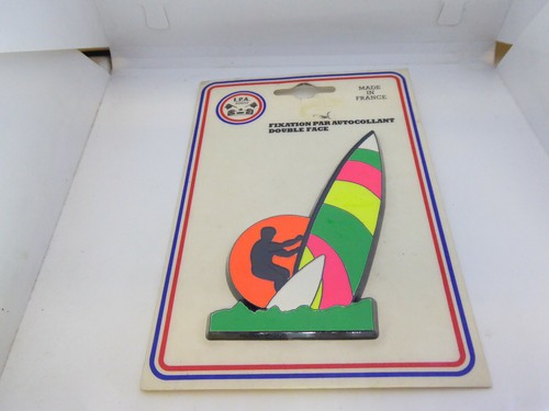 Autocollant sticker vintage - /,