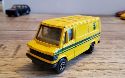 Mercedes 307d toys - mercedes,