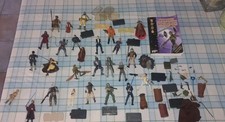 Gros Lot De Figurines Star Wars - Hasbro Années 2000  + Livre Star Heroes 2006 