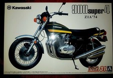 KAWASAKI 900 Z1  Super 4  1:12 AOSHIMA / NOT TAMYA   NEUF  RARE