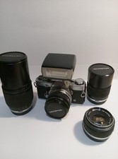 olympus OM-2n + 4 Objectifs et 1 Flash