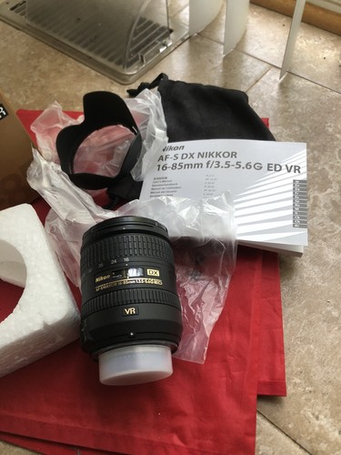 Nikon 85mm vr lens - nikon, af-s