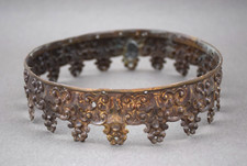 Couronne pour lustre d'église ancien en laiton repoussé de 14,5 cm , XIXème 