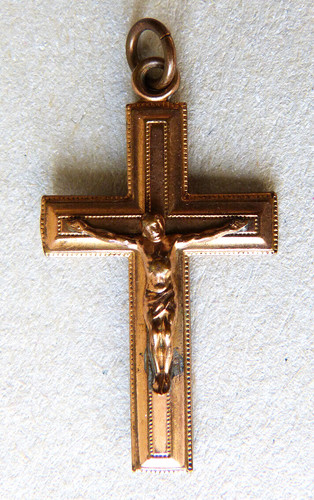 Croix crucifix pendentif doré