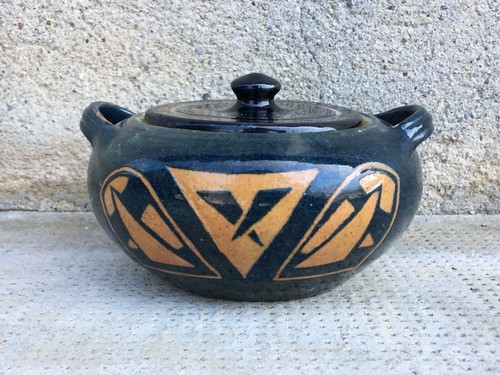 Ancienne poterie terre cuite