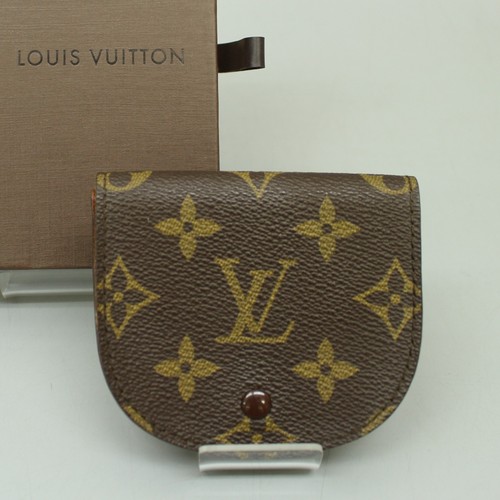 Louis vuitton - louis,