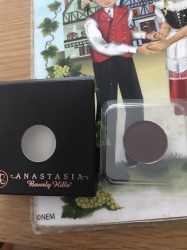 Anastasia beverly hills - anastasia,