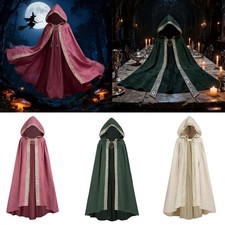 Cape à capuche, costume de