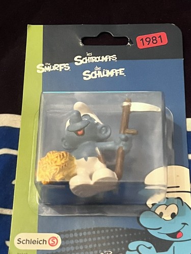 Figurine schtroumpfs - •,