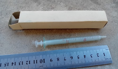 Ancienne seringue hypodermique - seringue,