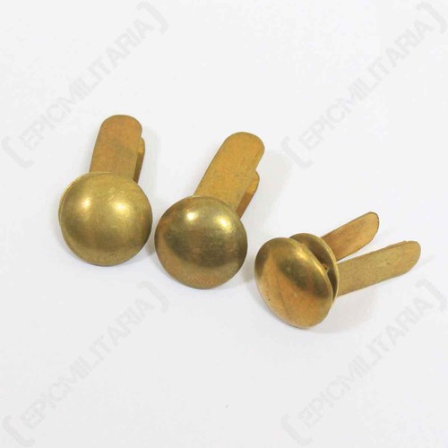 Lot casque fendu broche - de,