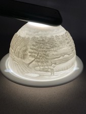 PHOTOPHORE BISCUIT DE PORCELAINE BERNARDAUD . LITHOPHANIE , LES GOLFEURS